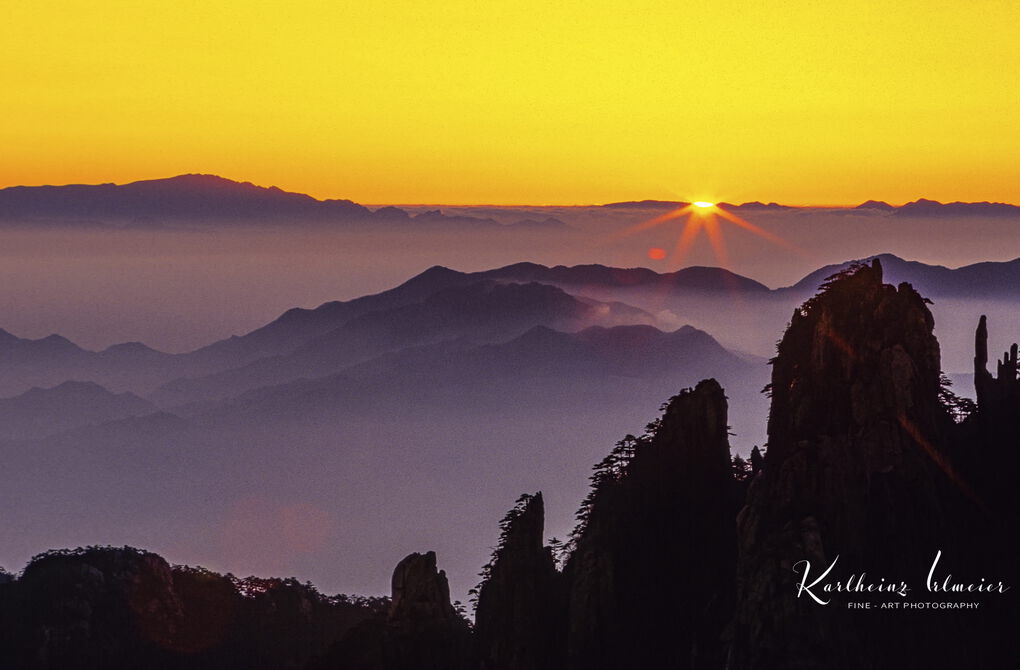 Huan Shan Mountains, sunrise