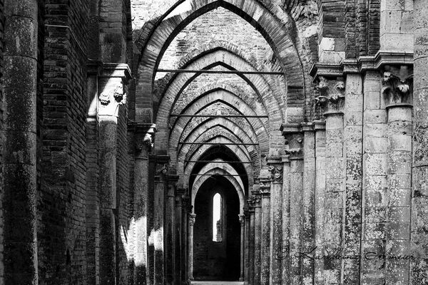 Ruins of abbey San Galgano, Chiusdino, Tuscany