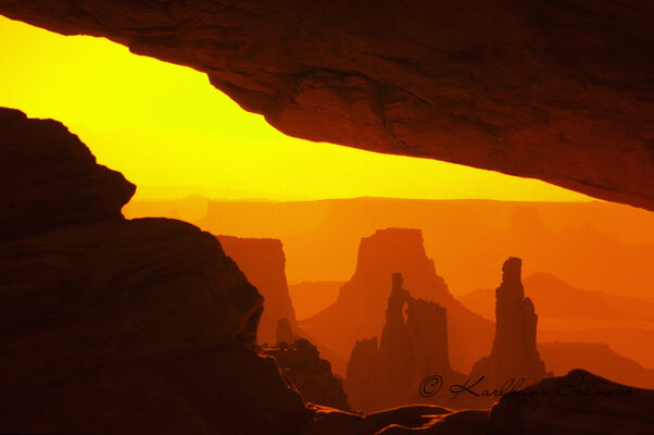 Mesa Arch, Canyonlands National Park, USA