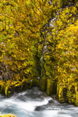 Huldefoss waterfall near Eldgja gorge, Fjallabak natural reserve, Sudurland, southern Iceland