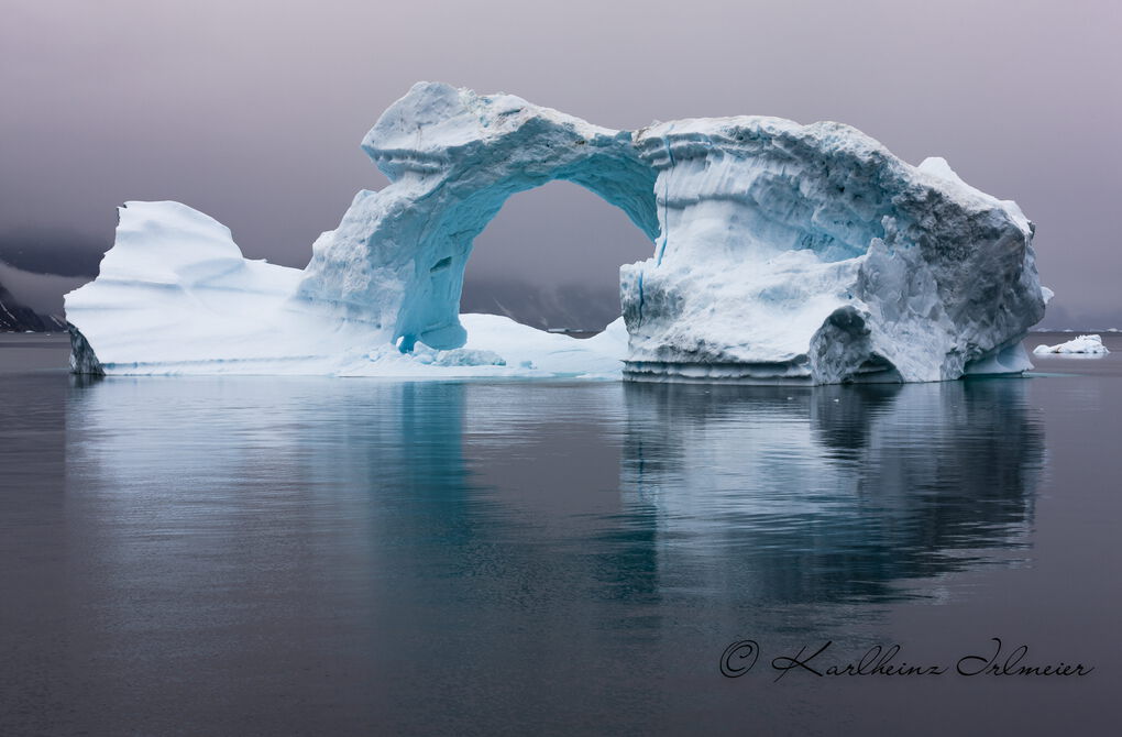 Ice Arch, Scoresby Sund