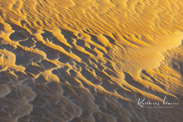 Sand desert Rub al Khali, sand dunes, sand structures