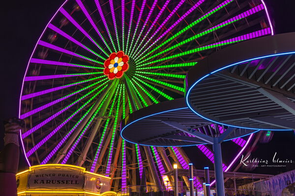 Vienna, Prater Amusement Park, illuminated Flowerwheel ride