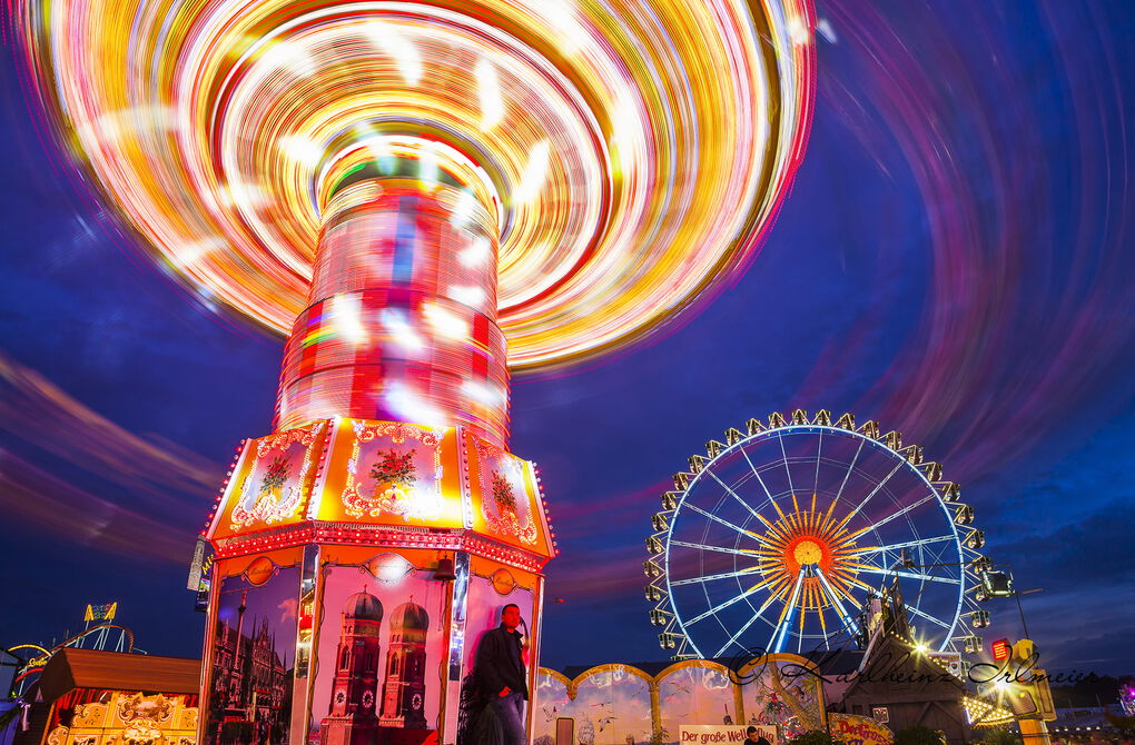 Chair swing ride, Munich - Oktoberfest